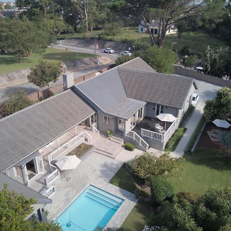 Arbour1 Guesthouse George Esterno foto
