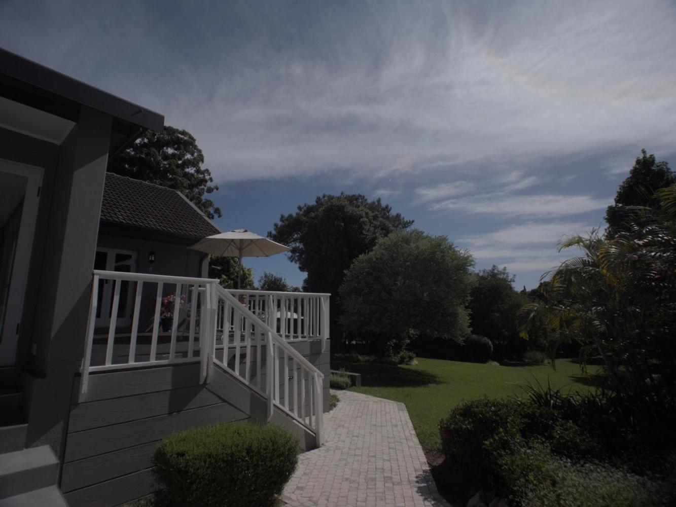 Arbour1 Guesthouse George Esterno foto