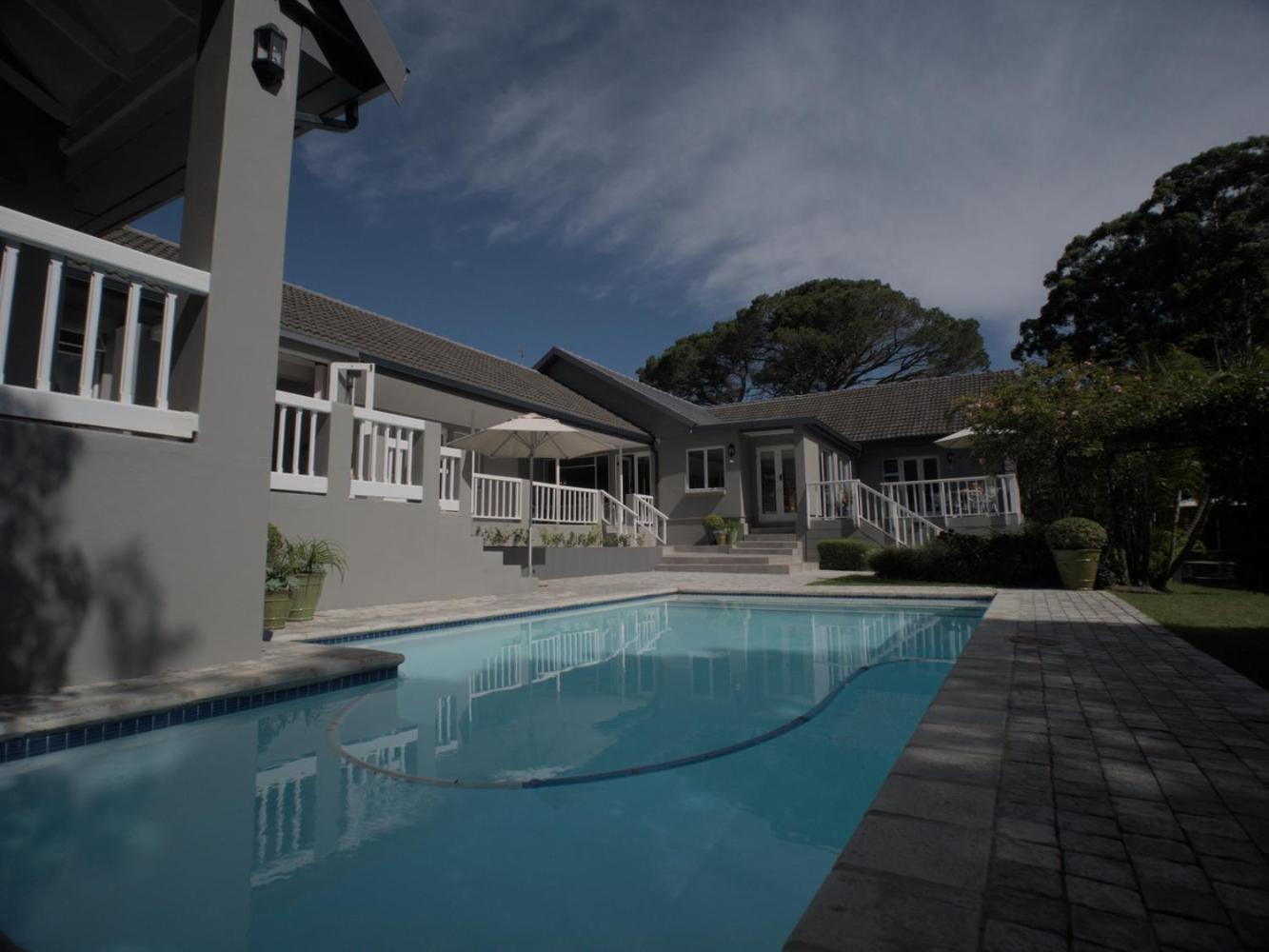 Arbour1 Guesthouse George Esterno foto
