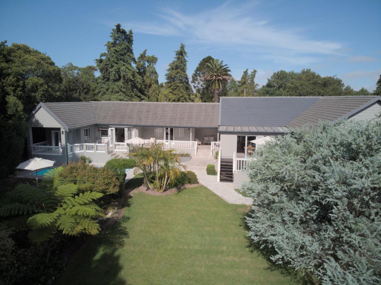 Arbour1 Guesthouse George Esterno foto