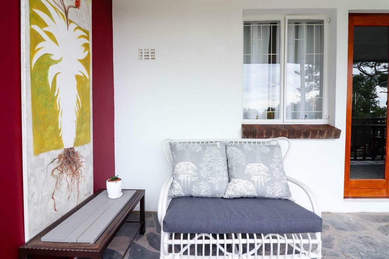Arbour1 Guesthouse George Esterno foto
