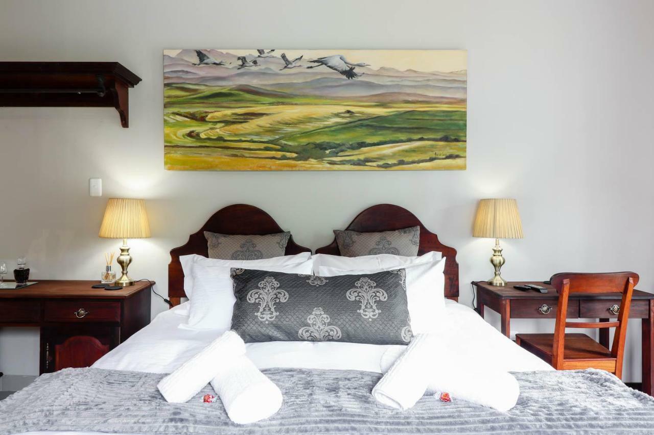Arbour1 Guesthouse George Esterno foto